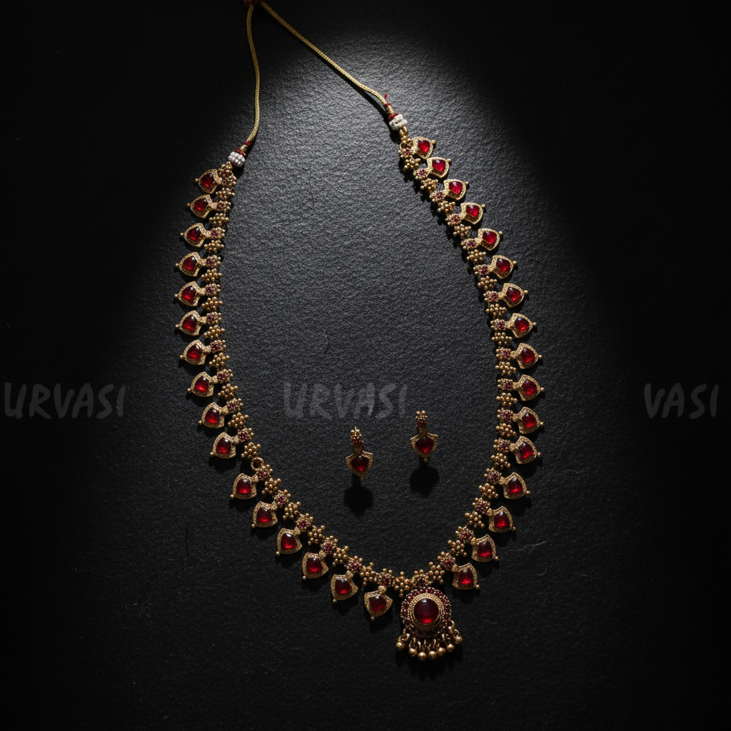 Ruby Kemp Necklace — Dark Stone